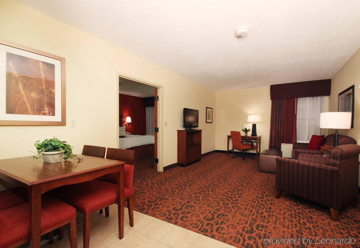 Hampton Inn Grand Rapids/North Walker Room photo