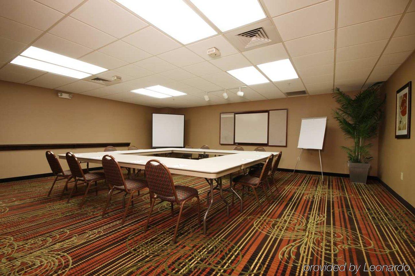 Hampton Inn Grand Rapids/North Walker Exterior photo